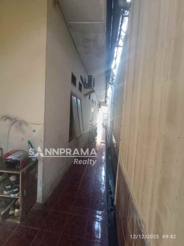 dijual rumah jl damai