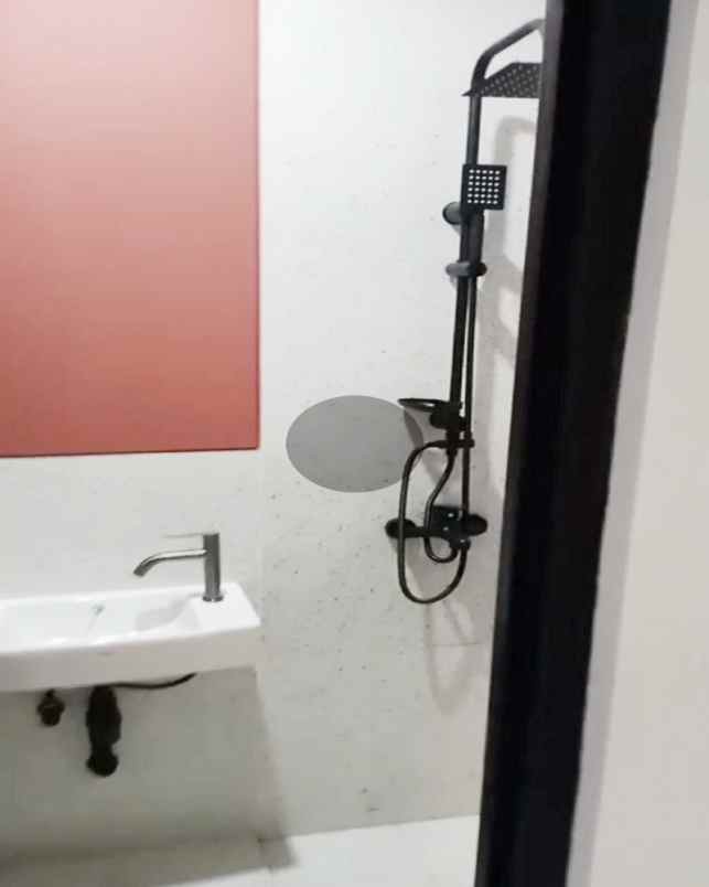 dijual rumah jl dedet no 18 rt 04 rw 02