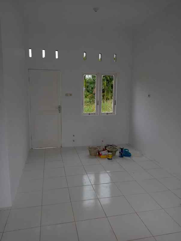 dijual rumah jl deli tua