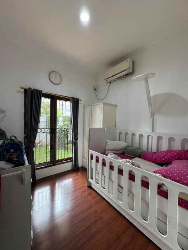 dijual rumah jl delman tanah kusir jakarta selatan