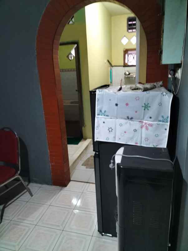 dijual rumah jl dewi sartika