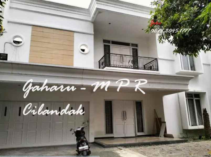 dijual rumah jl gaharu