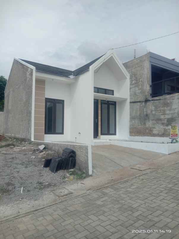 dijual rumah jl h gofur pakuhaji