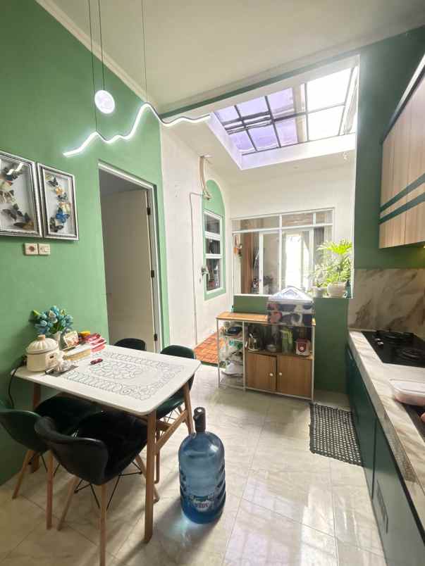 dijual rumah jl jejalenjaya desa