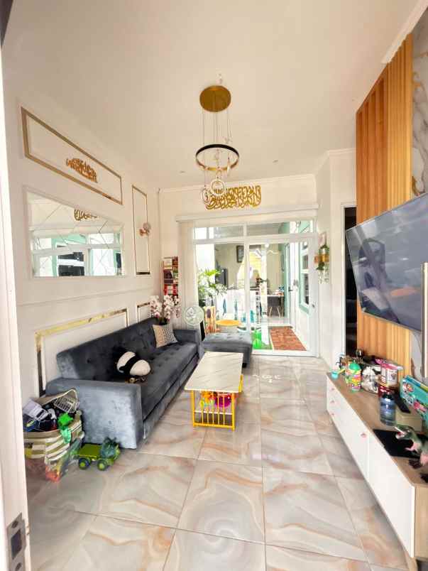 dijual rumah jl jejalenjaya desa