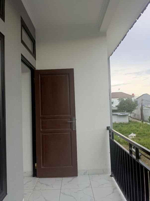 dijual rumah jl kav artha kencana