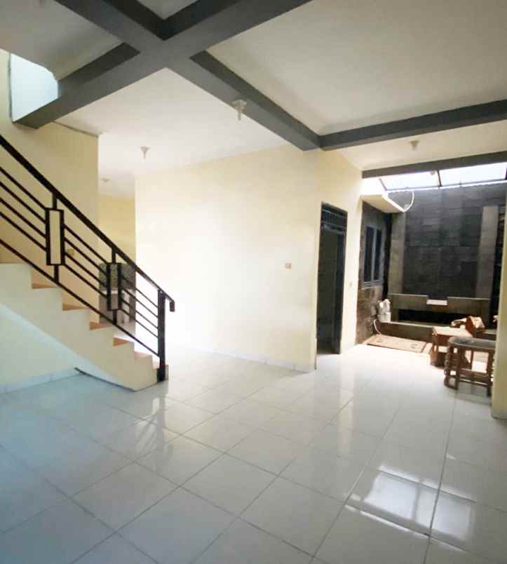 dijual rumah jl kebagusan 1 gg waru no