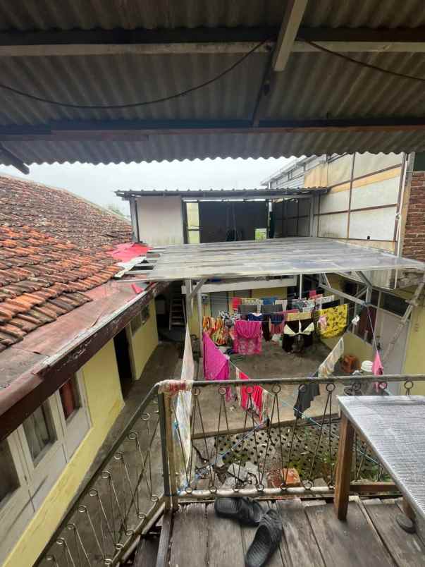 dijual rumah jl kebon bibit