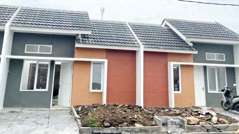 dijual rumah jl ki asnawi cikarang