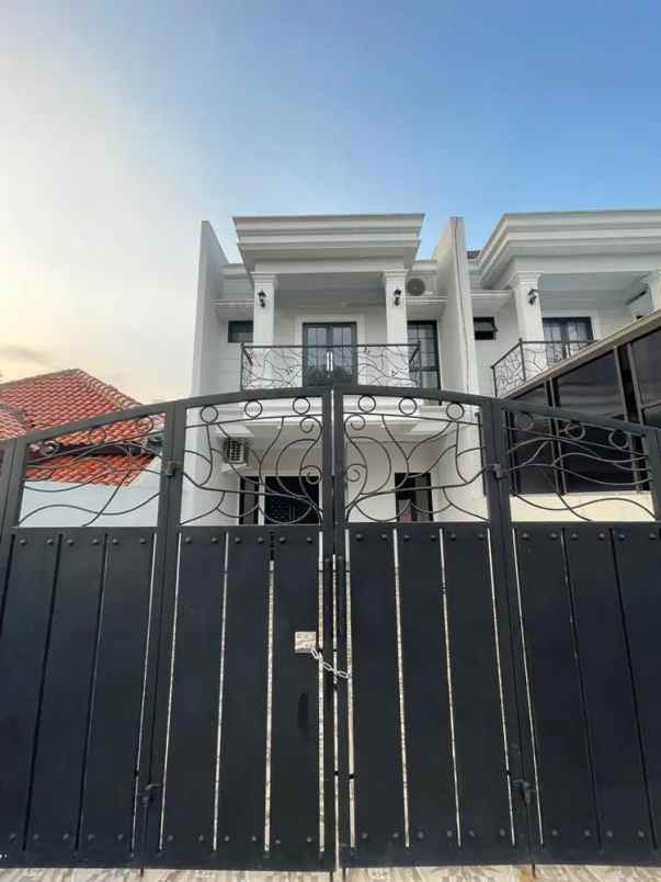 dijual rumah jl lenteng agung kec