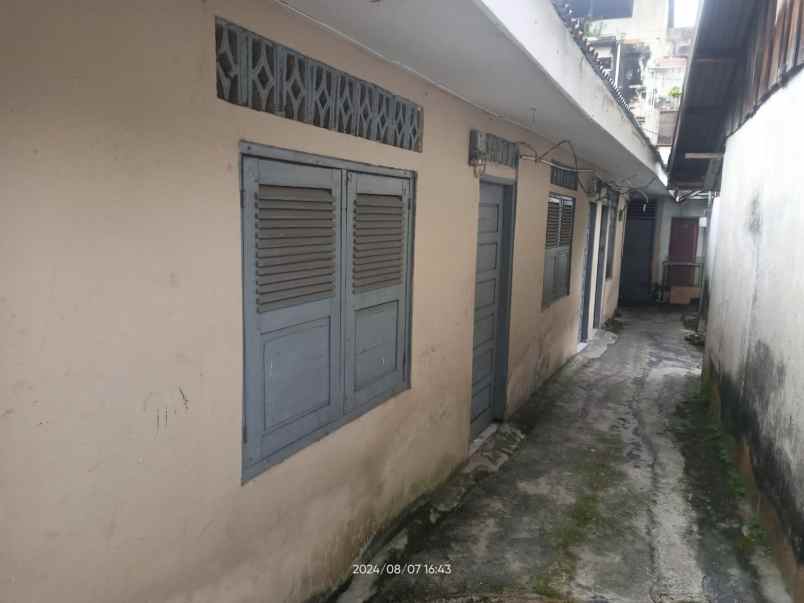 dijual rumah jl m yamin