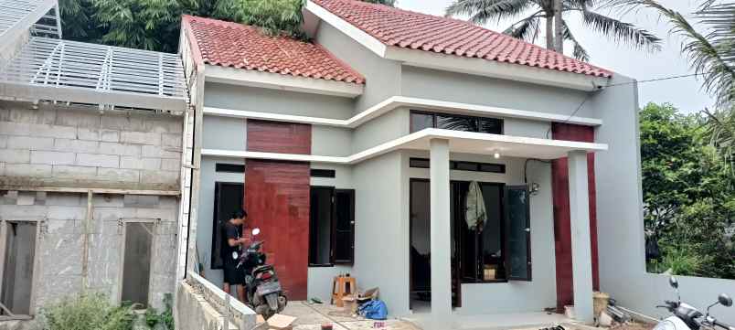 dijual rumah jl mangga 3 kel pasir