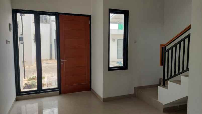 dijual rumah jl muara tj barat kec