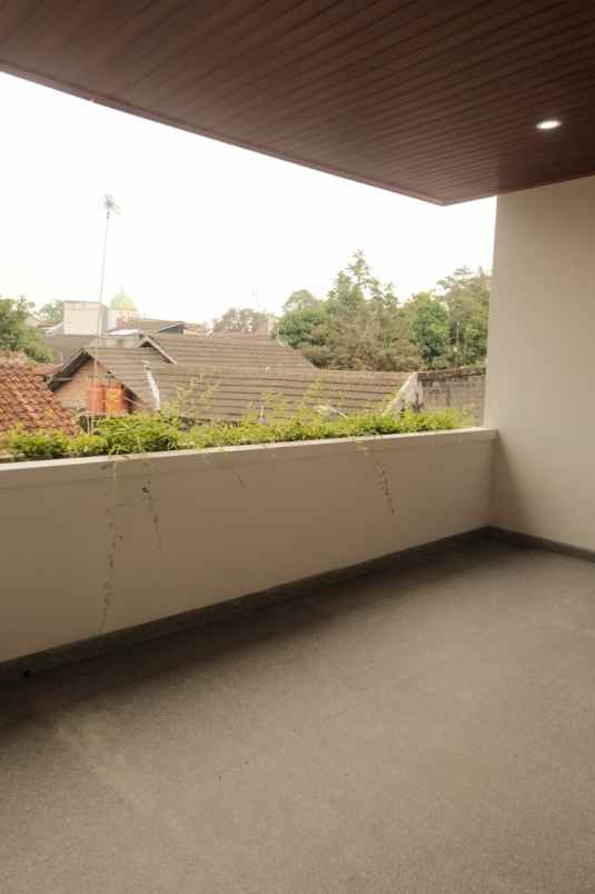 dijual rumah jl palagan sendangadi