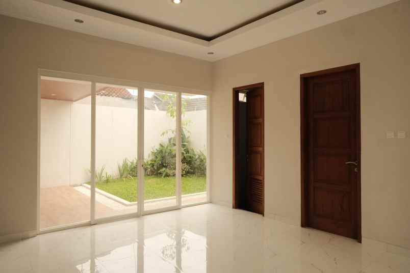 dijual rumah jl palagan sendangadi