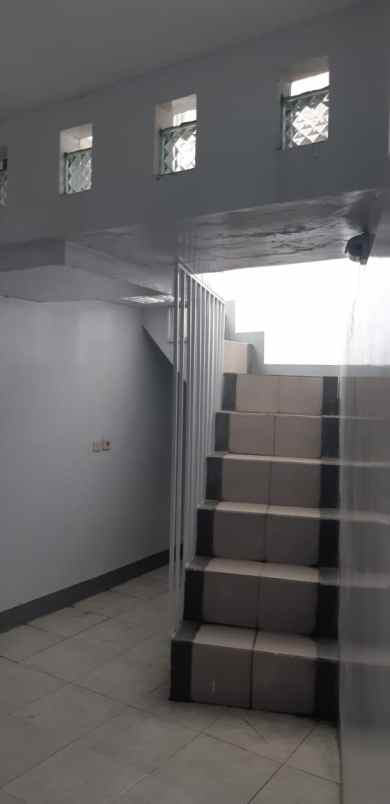 dijual rumah jl pancanaka