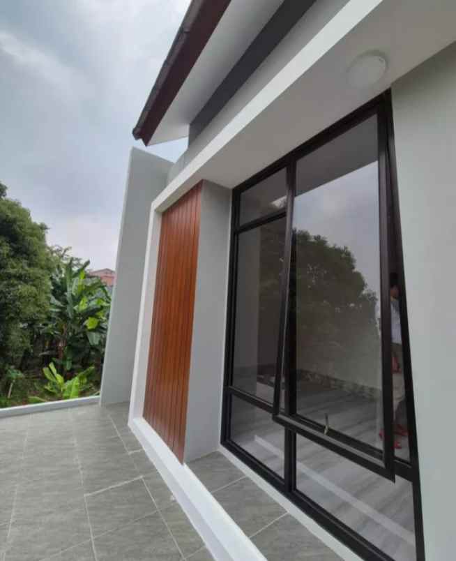 dijual rumah jl pondok kelapa duren