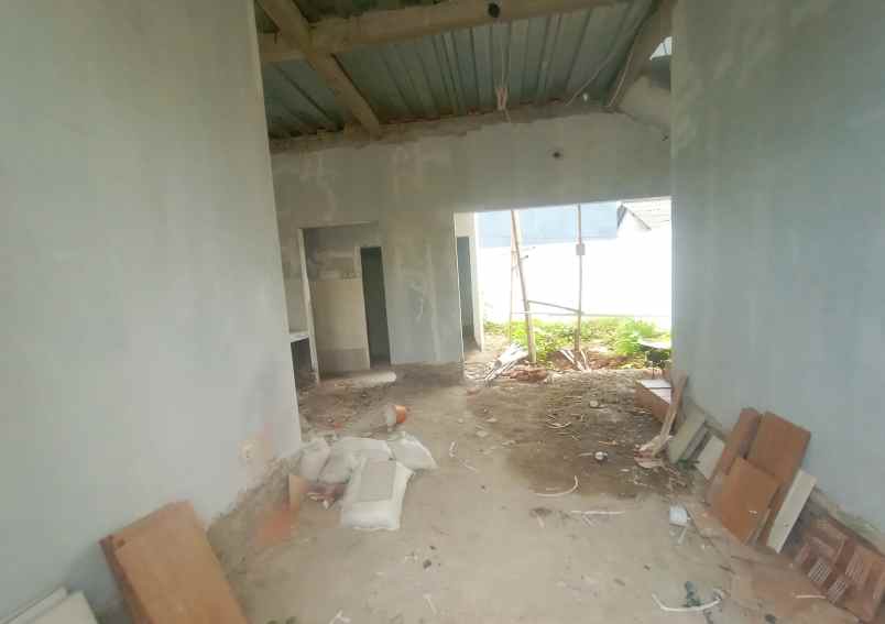 dijual rumah jl raya abiasa pamulang