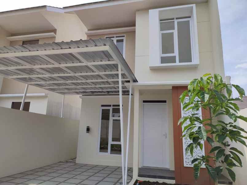 dijual rumah jl sam ratulangi