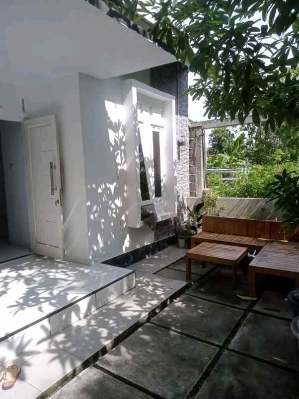 dijual rumah jl samas