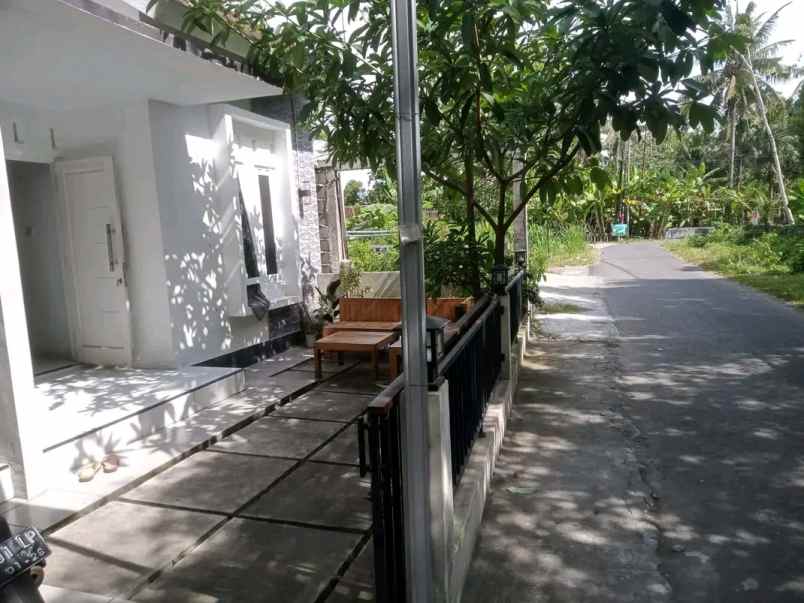 dijual rumah jl samas
