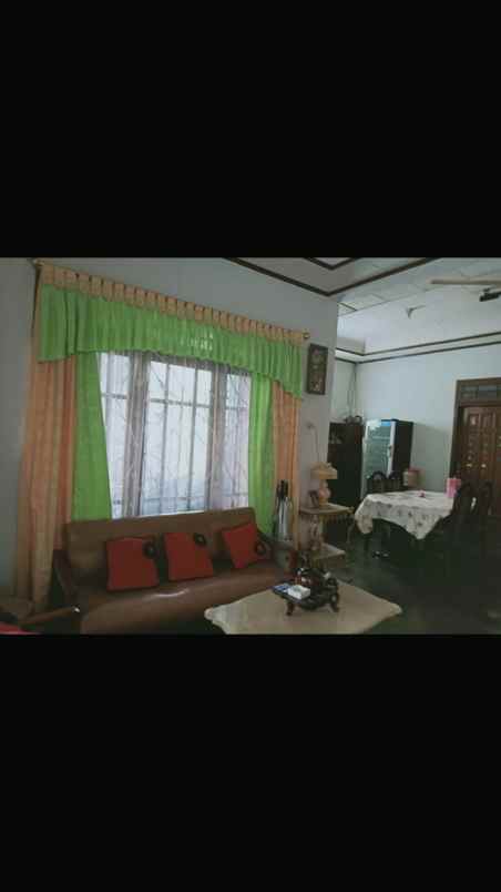 dijual rumah jl serdang margatani