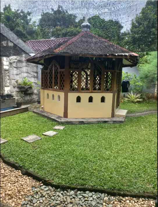 dijual rumah jl sirsak