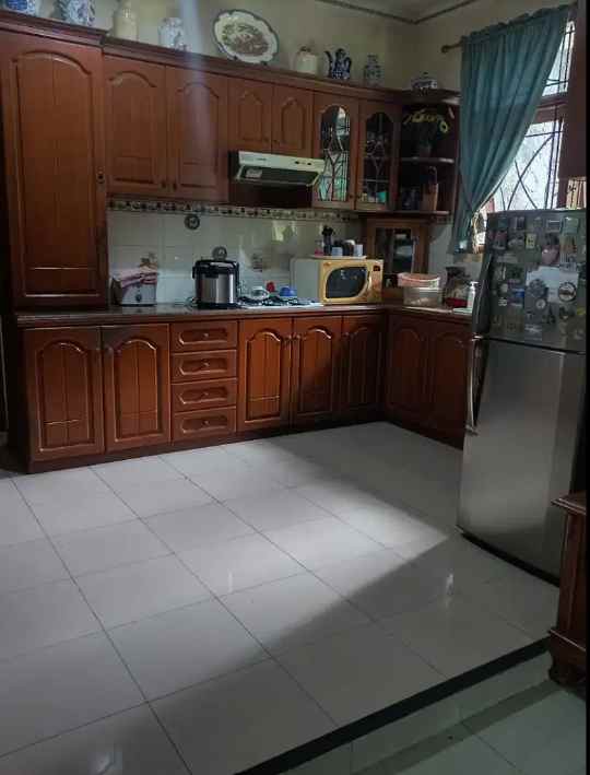 dijual rumah jl sirsak