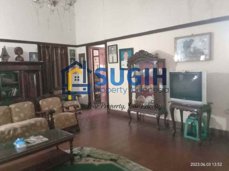 dijual rumah jl sulanjana tamansari