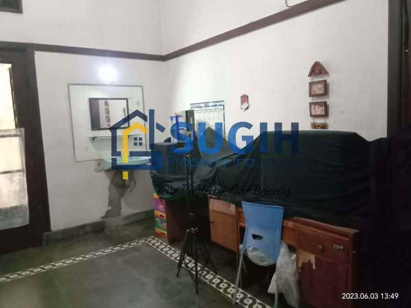 dijual rumah jl sulanjana tamansari