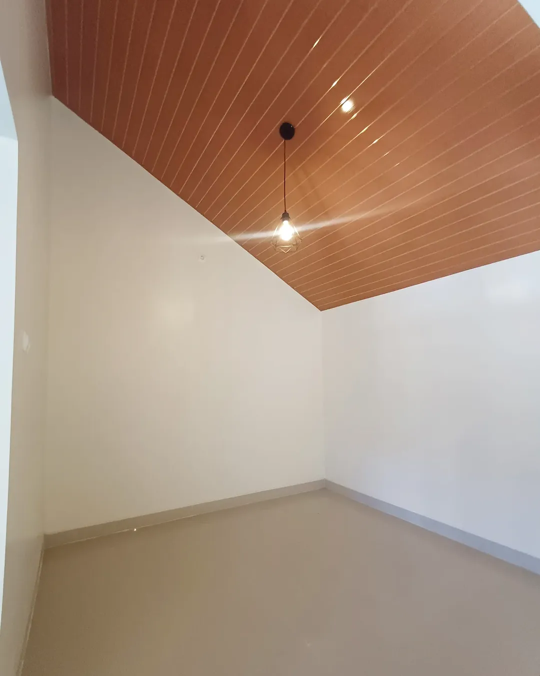 dijual rumah jl tajem