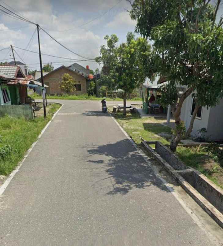 dijual rumah jl tengkubey