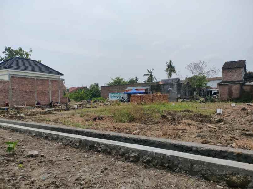 dijual rumah jl tlogomulyo