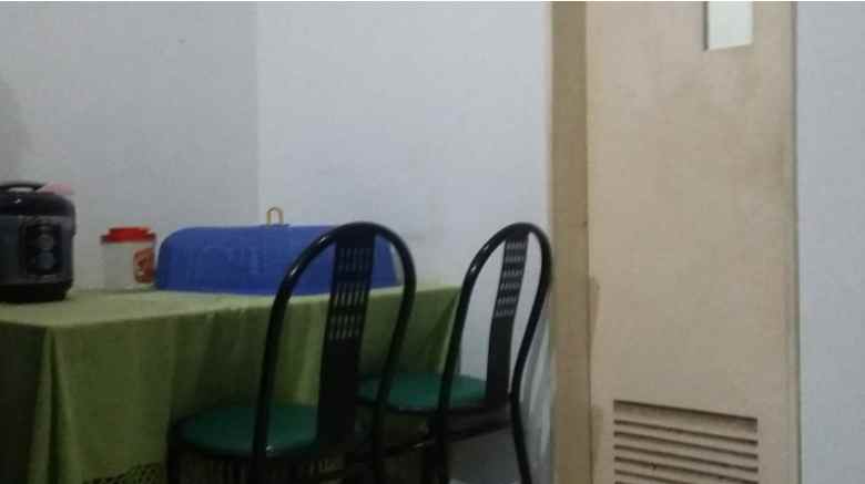 dijual rumah jl villa nusa indah