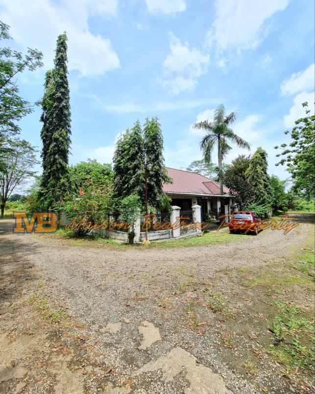 dijual rumah jl wibawa mukti jatisari