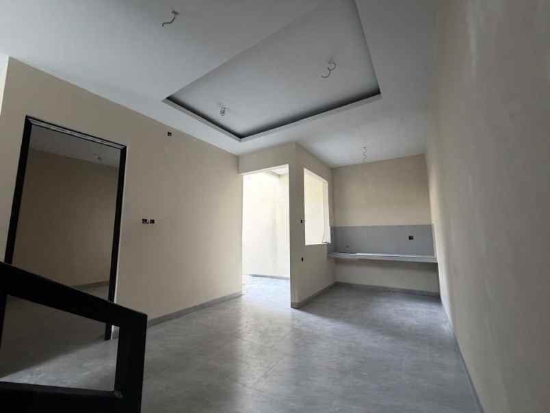 dijual rumah jln bintara 6 bintara jaya