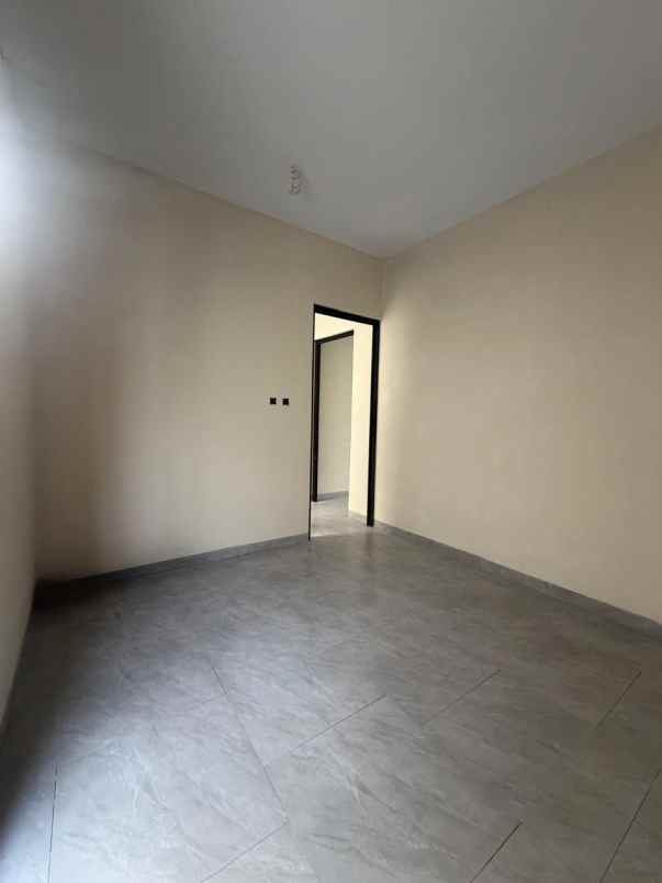 dijual rumah jln bintara 6 bintara jaya