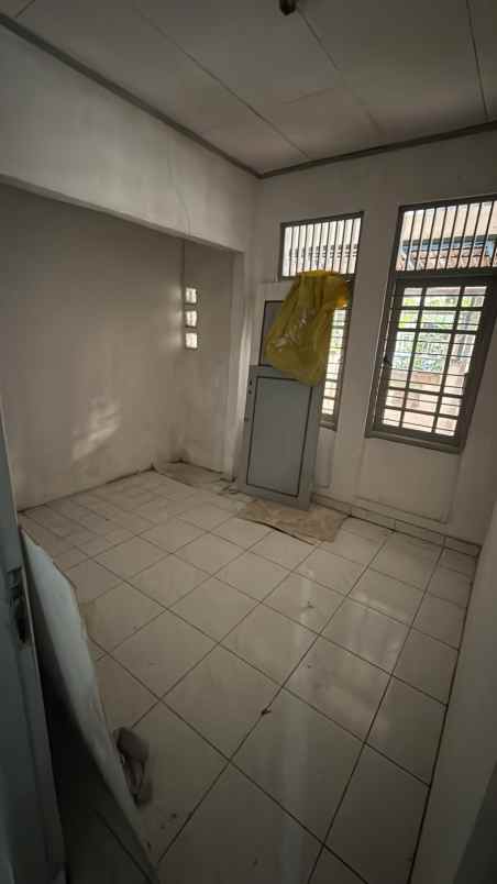 dijual rumah jln permata pejuang medan