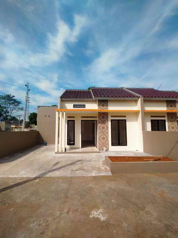 dijual rumah jln raya pemuda sasak