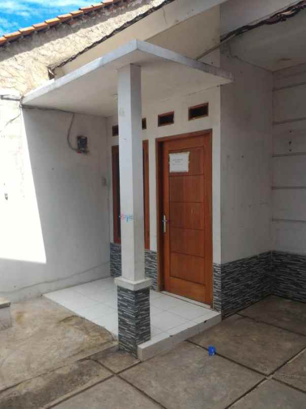 dijual rumah kalisari