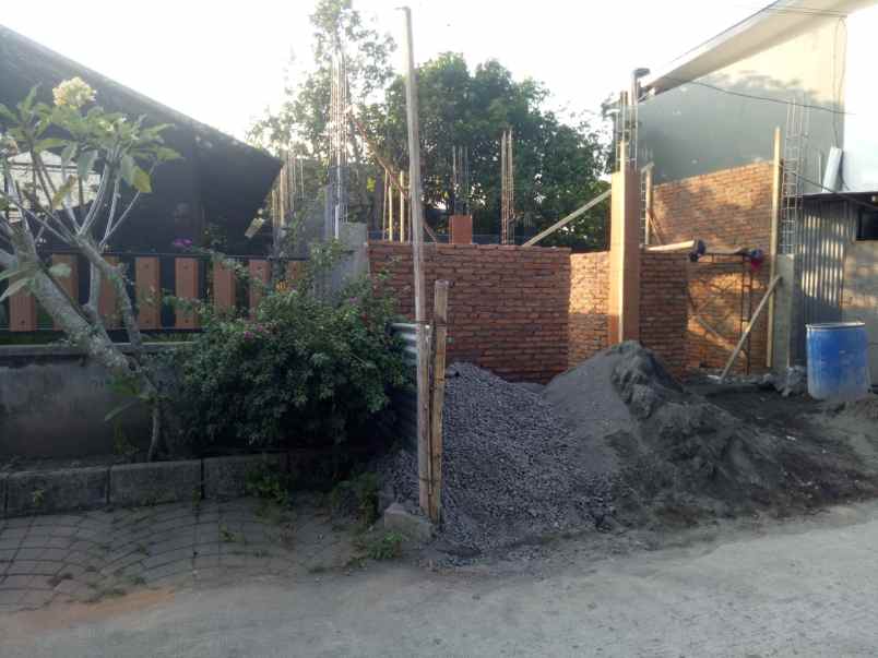 dijual rumah karangmojo purwomartani