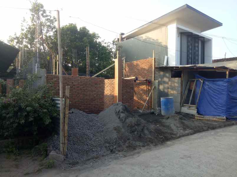 dijual rumah karangmojo purwomartani