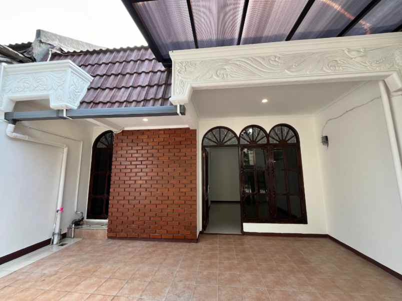 dijual rumah kavling dki