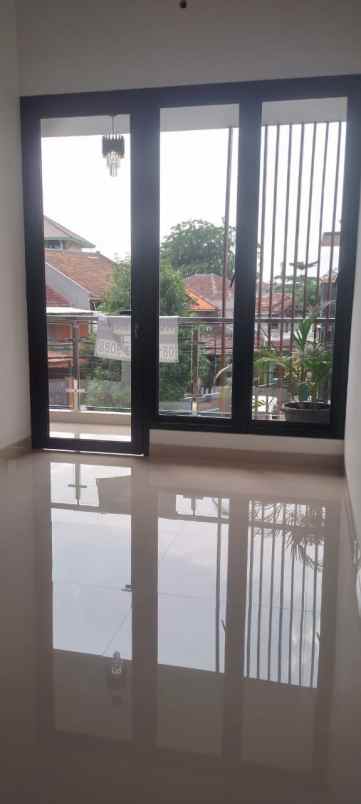 dijual rumah kavling pondok kelapa