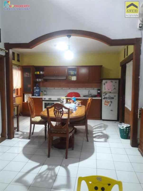 dijual rumah kawaluyaan