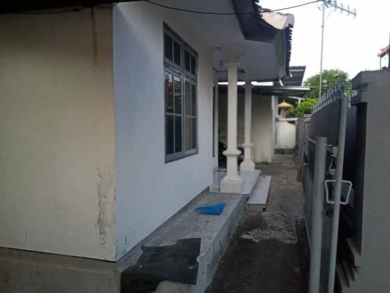 dijual rumah kebo iwa utara denpasar