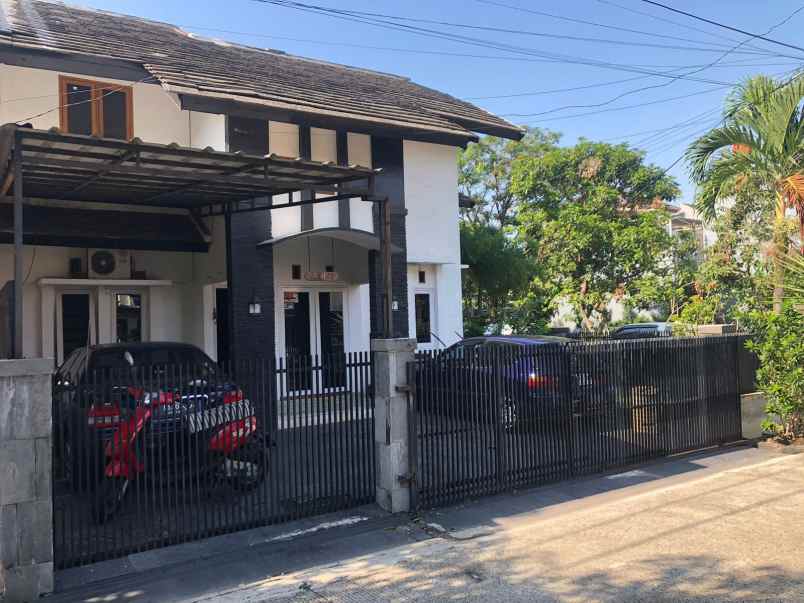 dijual rumah kec buah batu