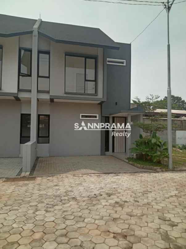 dijual rumah kedaung