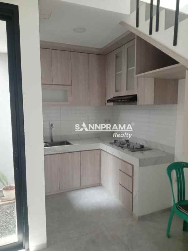 dijual rumah kedaung
