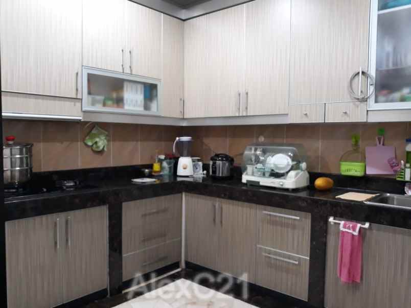 dijual rumah kelapa gading pegangsaan